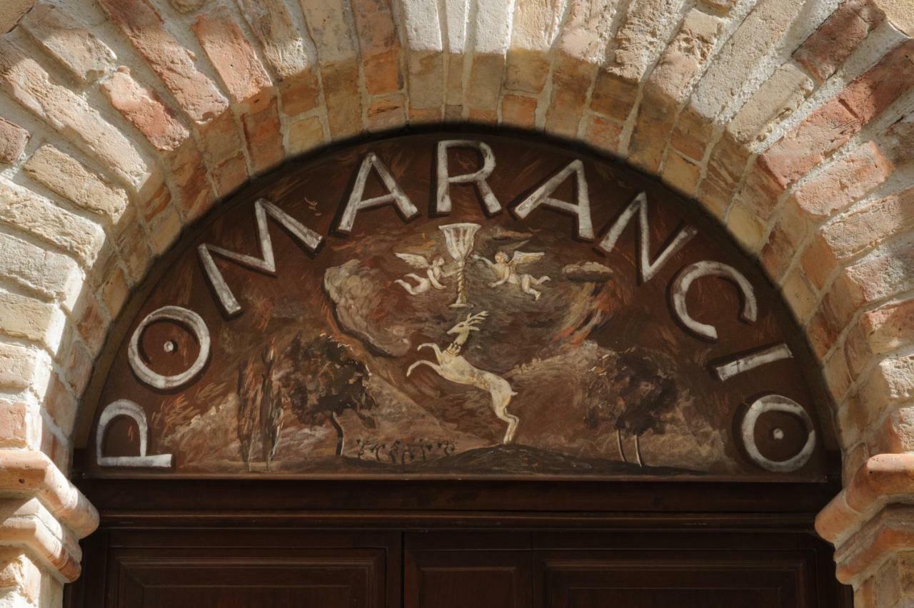 Pomarancio Bnb Saludecio Esterno foto